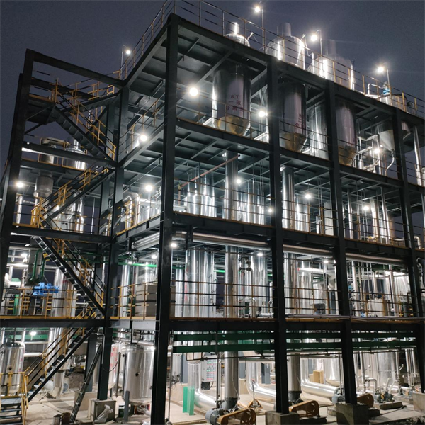 陕西某焦化浓盐水提盐项目蒸发器设备安装现场